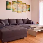 Tomaic Novi Vinodolski
