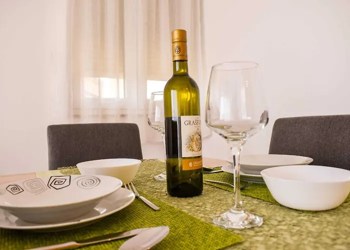 Διαμέρισμα Tomaic